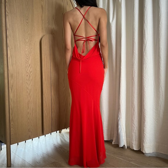 Chloe Gown in Fiery red - Picture 2 of 6